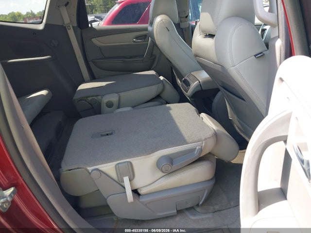 45335198 :رقم المزاد ، 1GNKRHKD3HJ177037 vin ، 2017 Chevrolet Traverse 2lt مزاد بيع