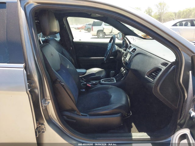 Продаж на аукціоні авто 2011 Chrysler 200 S, vin: 1C3BC8FG4BN577580, номер лоту: 45335200