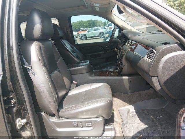 Aukcja sprzedaży 2011 Gmc Yukon Xl 1500 Denali, vin: 1GKS2MEF5BR129944, numer aukcji: 45335256