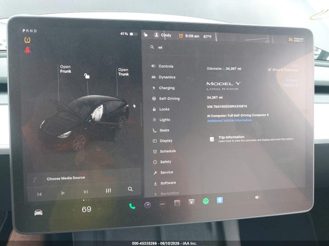 45335266 :رقم المزاد ، 7SAYGDED9RA310874 vin ، 2024 Tesla Model Y مزاد بيع