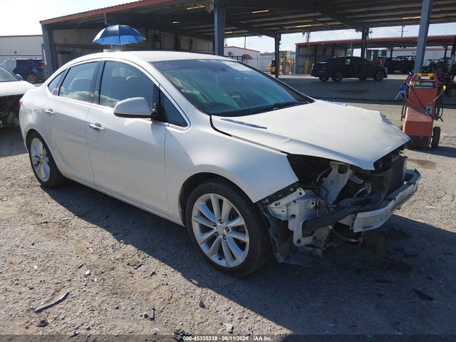 2013 Buick Verano Premium Group მანქანა იყიდება აუქციონზე, vin: 1G4PT5SVXD4235897, აუქციონის ნომერი: 45335339