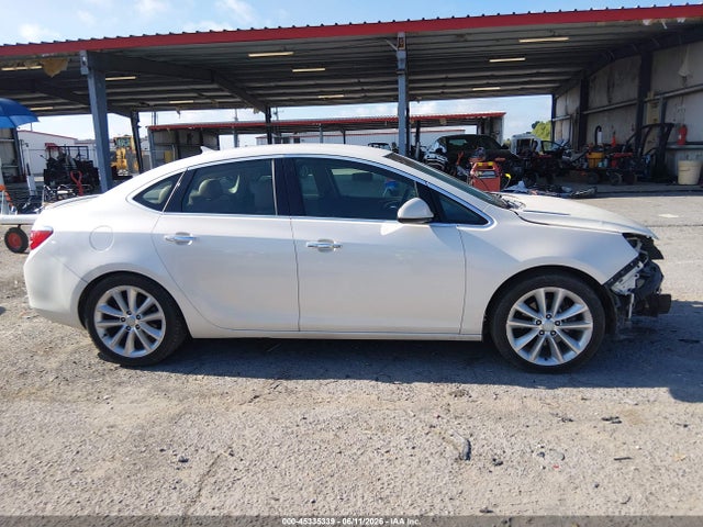 2013 Buick Verano Premium Group მანქანა იყიდება აუქციონზე, vin: 1G4PT5SVXD4235897, აუქციონის ნომერი: 45335339