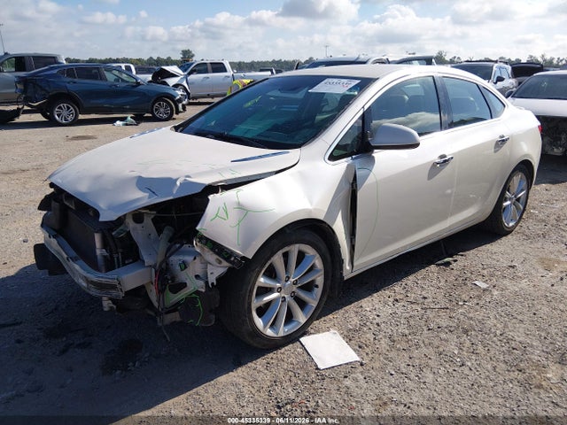 2013 Buick Verano Premium Group მანქანა იყიდება აუქციონზე, vin: 1G4PT5SVXD4235897, აუქციონის ნომერი: 45335339