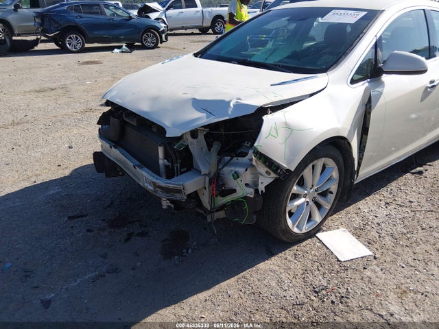 2013 Buick Verano Premium Group მანქანა იყიდება აუქციონზე, vin: 1G4PT5SVXD4235897, აუქციონის ნომერი: 45335339