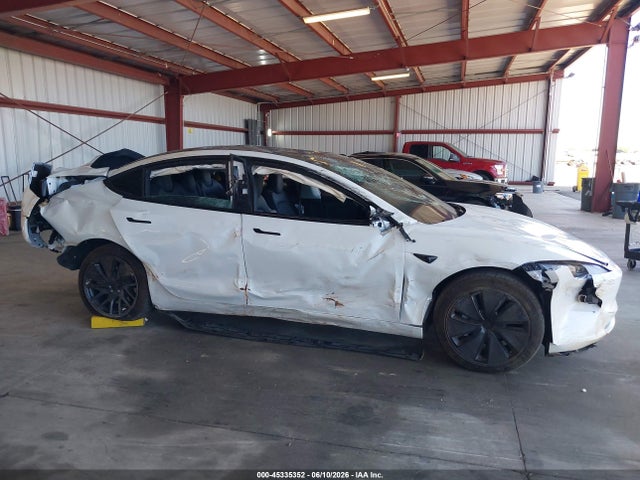 Продаж на аукціоні авто 2026 Tesla Model 3, vin: 5YJ3E1EA1TF158035, номер лоту: 45335352