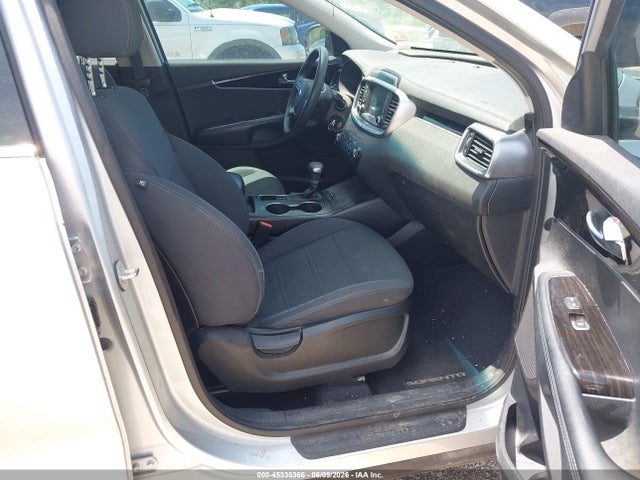 KIA Sorento 2.4l L 2019 5XYPG4A34KG539230 Image 5