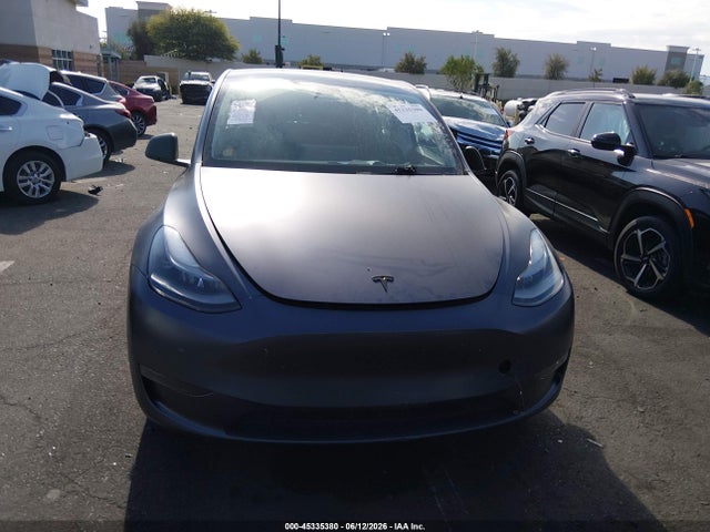 Продажа на аукционе авто 2023 Tesla Model Y Awd/long Range Dual Motor All-wheel Drive, vin: 7SAYGDEE1PA166677, номер лота: 45335380