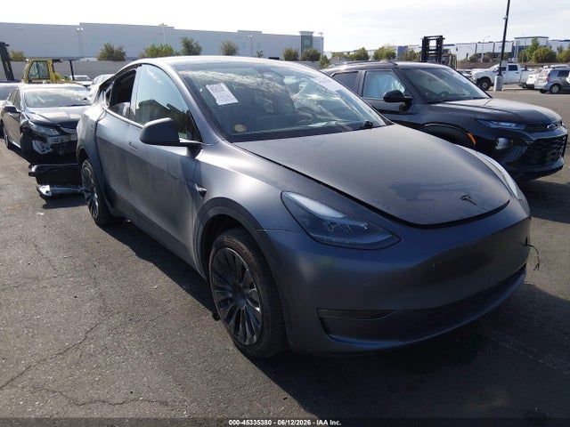 Продажа на аукционе авто 2023 Tesla Model Y Awd/long Range Dual Motor All-wheel Drive, vin: 7SAYGDEE1PA166677, номер лота: 45335380