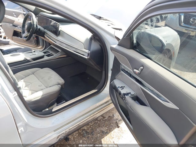 2023 Bmw 740 I მანქანა იყიდება აუქციონზე, vin: WBA23EH08PCM54262, აუქციონის ნომერი: 45335387