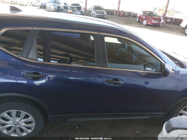 Nissan ROGUE S 2017 JN8AT2MV5HW004457 Image 13