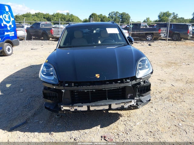 Porsche Cayenne Platinum Edition 2023 WP1AA2AY2PDA07986 Image 13