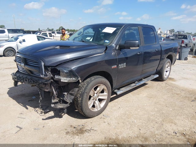 45335461 :رقم المزاد ، 1C6RR7MT8FS635370 vin ، 2015 Ram 1500 Sport مزاد بيع