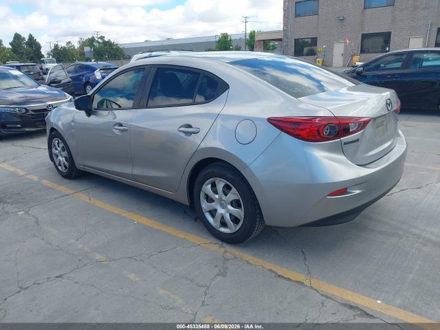 Продаж на аукціоні авто 2015 Mazda Mazda3 I Sport, vin: 3MZBM1U79FM178132, номер лоту: 45335488