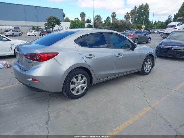 Продаж на аукціоні авто 2015 Mazda Mazda3 I Sport, vin: 3MZBM1U79FM178132, номер лоту: 45335488