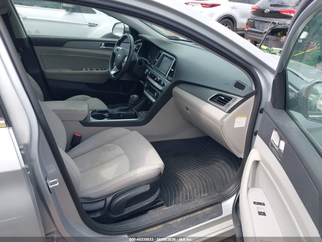 Aukcja sprzedaży 2019 Hyundai Sonata Hybrid Se, vin: KMHE24L34KA091196, numer aukcji: 45335533