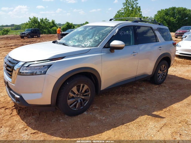 5N1DR3BC6NC247847 Nissan Pathfinder Sv 4wd