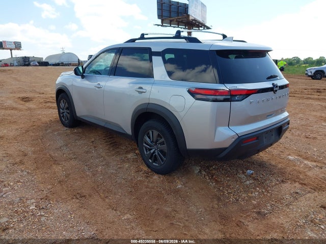 5N1DR3BC6NC247847 Nissan Pathfinder Sv 4wd