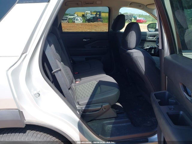 5N1DR3BC6NC247847 Nissan Pathfinder Sv 4wd