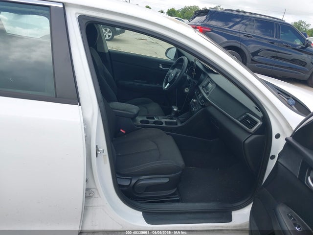5XXGT4L33GG040262 KIA Optima Lx