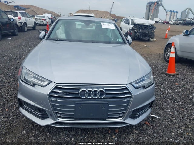 45335673 :رقم المزاد ، WAUENAF41JN012327 vin ، 2018 Audi A4 2.0t Premium/2.0t Tech Premium مزاد بيع