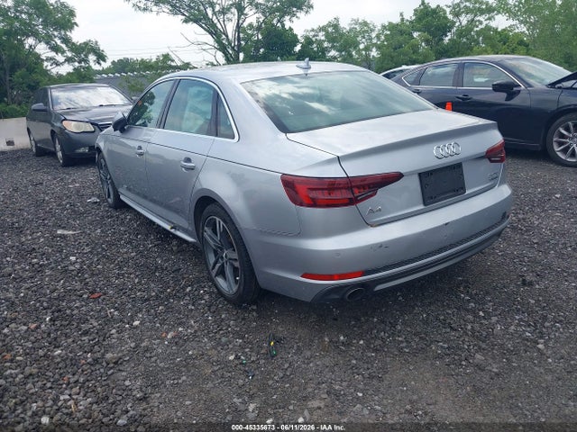 45335673 :رقم المزاد ، WAUENAF41JN012327 vin ، 2018 Audi A4 2.0t Premium/2.0t Tech Premium مزاد بيع