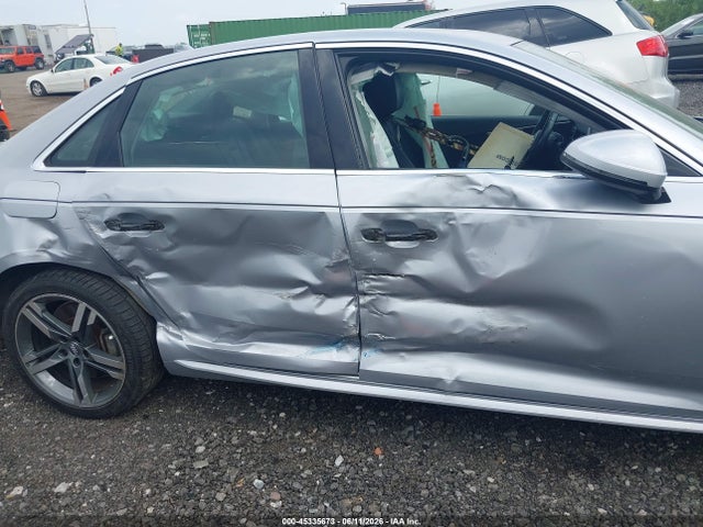 45335673 :رقم المزاد ، WAUENAF41JN012327 vin ، 2018 Audi A4 2.0t Premium/2.0t Tech Premium مزاد بيع
