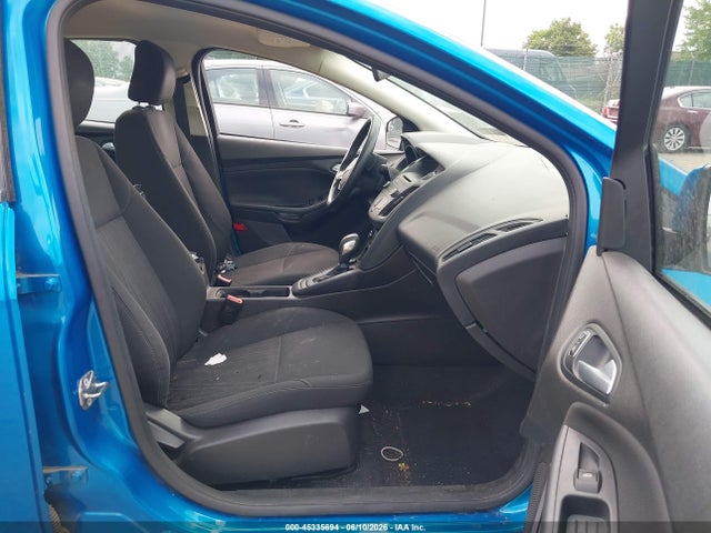 Ford FOCUS SE 2016 1FADP3F27GL370996 Image 5