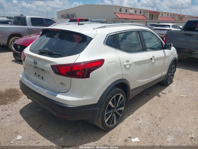 JN1BJ1CP5HW021295 Nissan Rogue Sport Sl