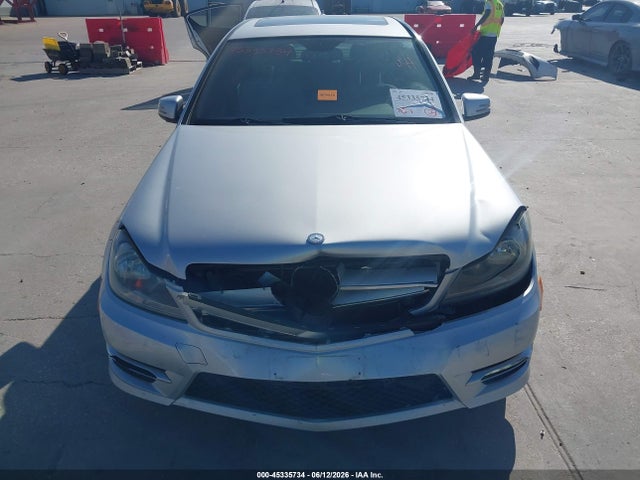 Продаж на аукціоні авто 2012 Mercedes-benz C 250 Sport, vin: WDDGF4HB7CR215505, номер лоту: 45335734
