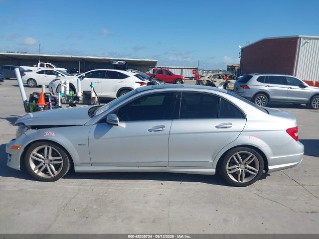 Продаж на аукціоні авто 2012 Mercedes-benz C 250 Sport, vin: WDDGF4HB7CR215505, номер лоту: 45335734