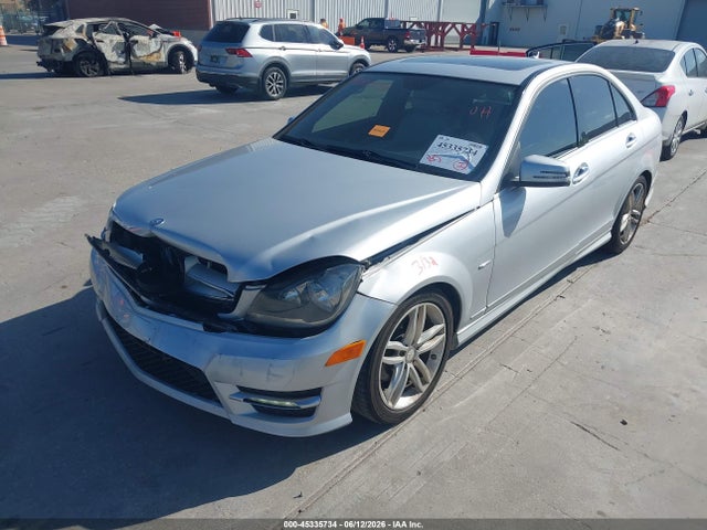 Продаж на аукціоні авто 2012 Mercedes-benz C 250 Sport, vin: WDDGF4HB7CR215505, номер лоту: 45335734
