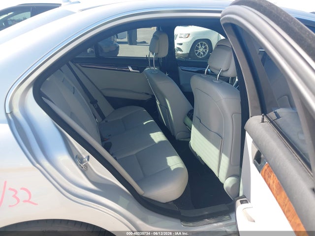 Продаж на аукціоні авто 2012 Mercedes-benz C 250 Sport, vin: WDDGF4HB7CR215505, номер лоту: 45335734