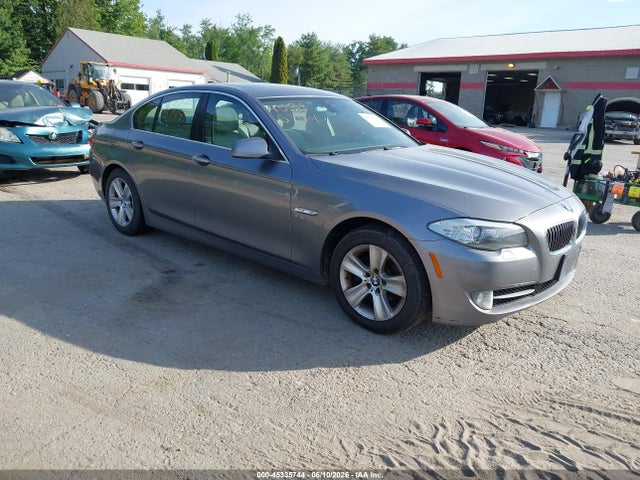45335744 :رقم المزاد ، WBAXH5C5XCDW08047 vin ، 2012 Bmw 528i Xdrive مزاد بيع