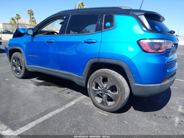 Jeep Compass Altitude 4x4 2018 3C4NJDBB4JT455236 Image 3