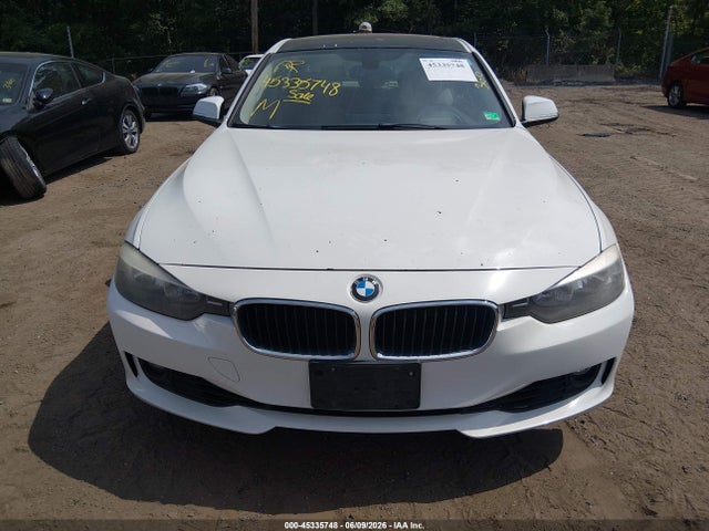 45335748 :رقم المزاد ، WBA3A5G50CNN65412 vin ، 2012 Bmw 328i مزاد بيع
