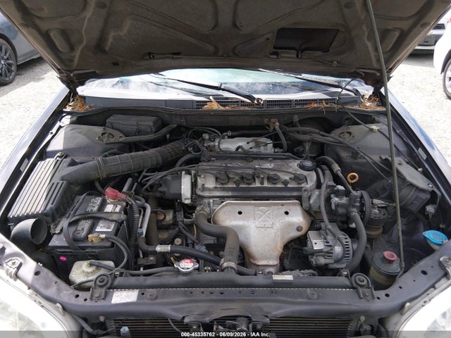 Продажа на аукционе авто 1998 Honda Accord Lx, vin: 1HGCG324XWA000246, номер лота: 45335762
