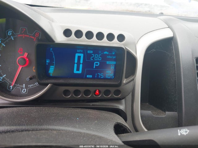45335792 :رقم المزاد ، 1G1JC5SH6E4230727 vin ، 2014 Chevrolet Sonic Lt Auto مزاد بيع