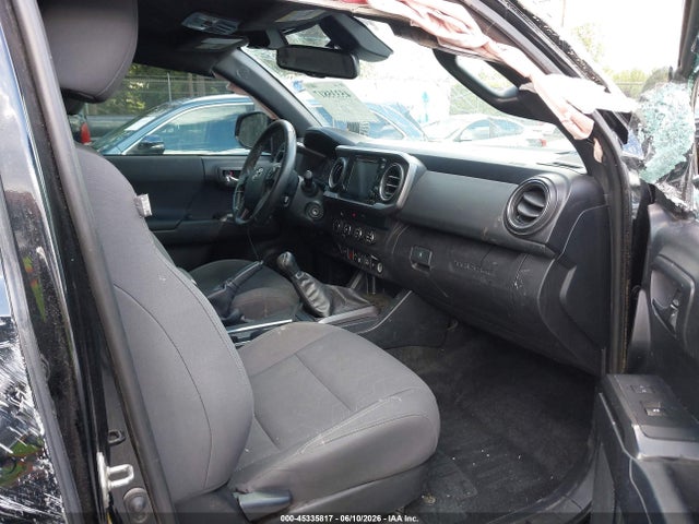 5TFCZ5ANXKX184805 Toyota Tacoma Trd Off Road