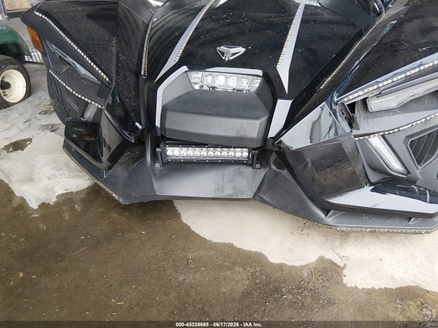 57XAAPHD8M8146078 Polaris Slingshot