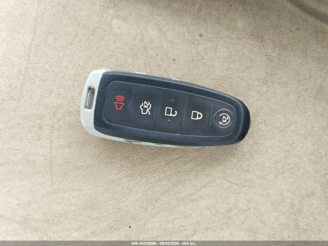 45335896 :رقم المزاد ، 1FMCU9JX1EUE22288 vin ، 2014 Ford Escape Titanium مزاد بيع