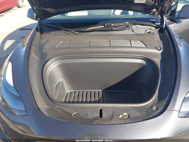 Продаж на аукціоні авто 2024 Tesla Model Y Long Range Dual Motor All-wheel Drive, vin: 7SAYGAEE5RF004782, номер лоту: 45335898