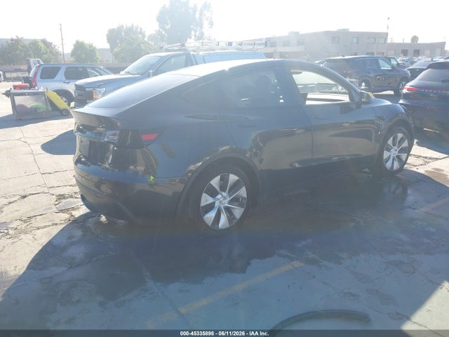 Продаж на аукціоні авто 2024 Tesla Model Y Long Range Dual Motor All-wheel Drive, vin: 7SAYGAEE5RF004782, номер лоту: 45335898
