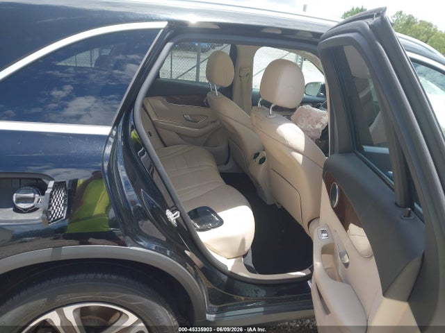 WDC0G4JB0JV048907 Mercedes-Benz GLC 300