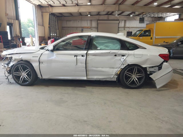 2022 Honda Accord Hybrid Touring მანქანა იყიდება აუქციონზე, vin: 1HGCV3F97NA000215, აუქციონის ნომერი: 45335913
