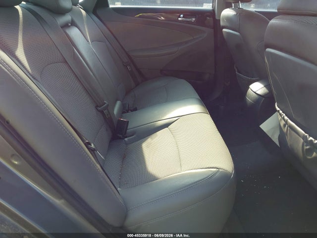 45335918 :رقم المزاد ، 5NPEC4AB7EH847869 vin ، 2014 Hyundai Sonata Se 2.0t مزاد بيع