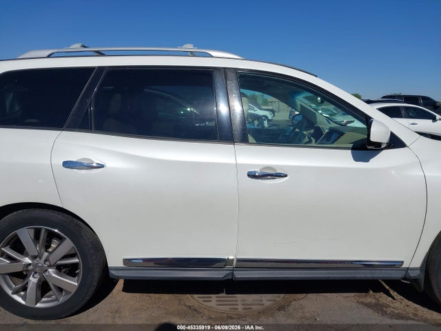 Продажа на аукционе авто 2015 Nissan Pathfinder Platinum, vin: 5N1AR2MN5FC633026, номер лота: 45335919