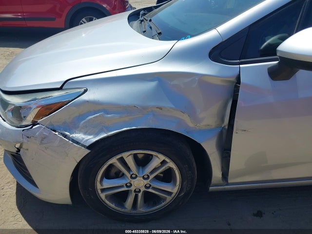 1G1BC5SMXK7148883 Chevrolet CRUZE LS
