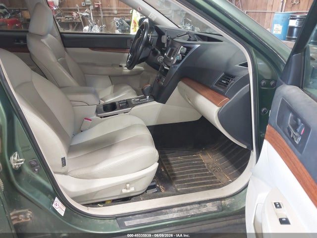 Aukcja sprzedaży 2014 Subaru Outback 2.5i Limited, vin: 4S4BRBKC9E3313597, numer aukcji: 45335939