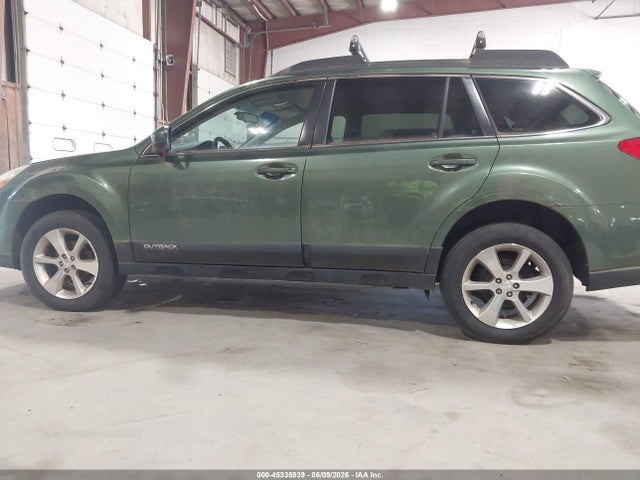 Aukcja sprzedaży 2014 Subaru Outback 2.5i Limited, vin: 4S4BRBKC9E3313597, numer aukcji: 45335939