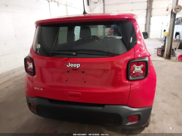 2021 Jeep Renegade Jeepster 4x4 მანქანა იყიდება აუქციონზე, vin: ZACNJDAB6MPN34823, აუქციონის ნომერი: 45335957
